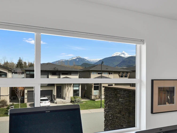 1706 Sparrow Way, Squamish, BC, V8B 0V3 - 16