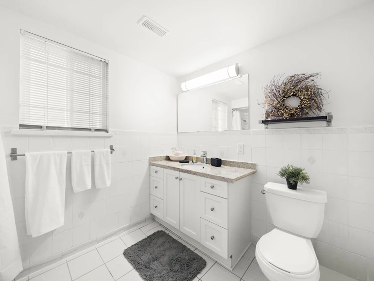 2182 E 45th Avenue, Vancouver, BC, V5P 1N8 - 26