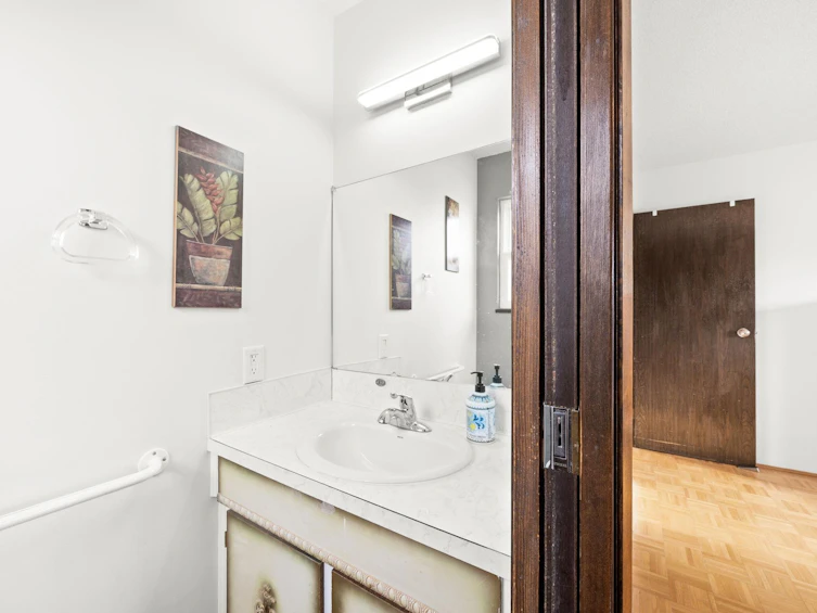 2182 E 45th Avenue, Vancouver, BC, V5P 1N8 - 13