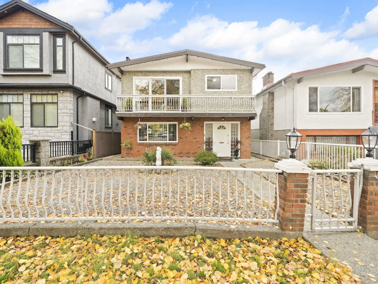 2182 E 45th Avenue, Vancouver, BC, V5P 1N8 - 37