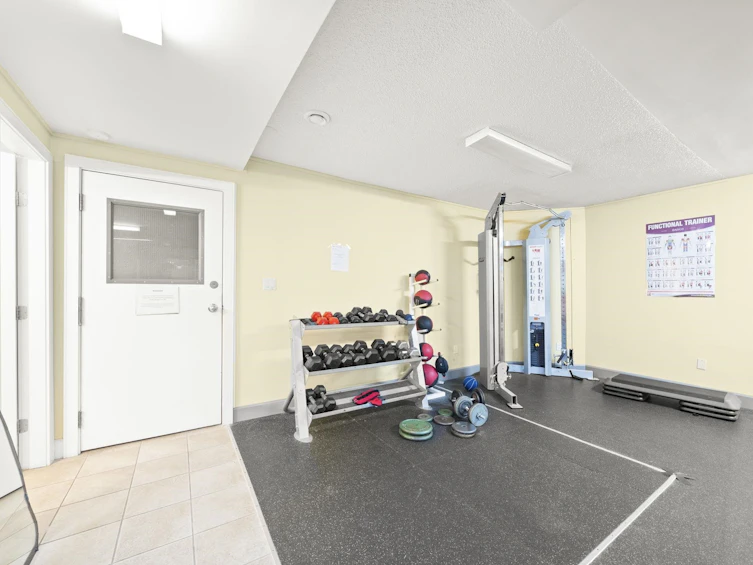 110-9847 Manchester Drive, Burnaby, BC, V3N 4P4 - 32