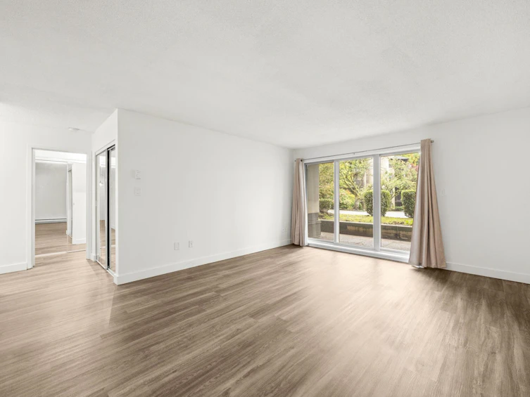 110-9847 Manchester Drive, Burnaby, BC, V3N 4P4 - 13