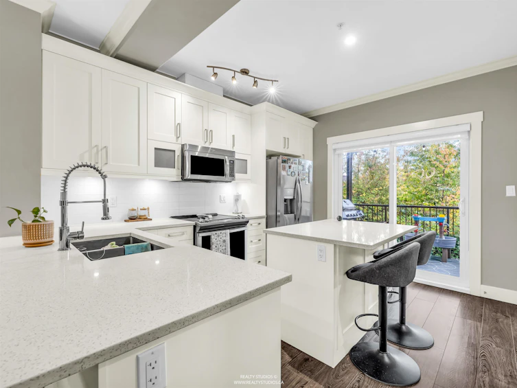 113-10151 240 Street, Maple Ridge, BC, V2W 0G9 - 6