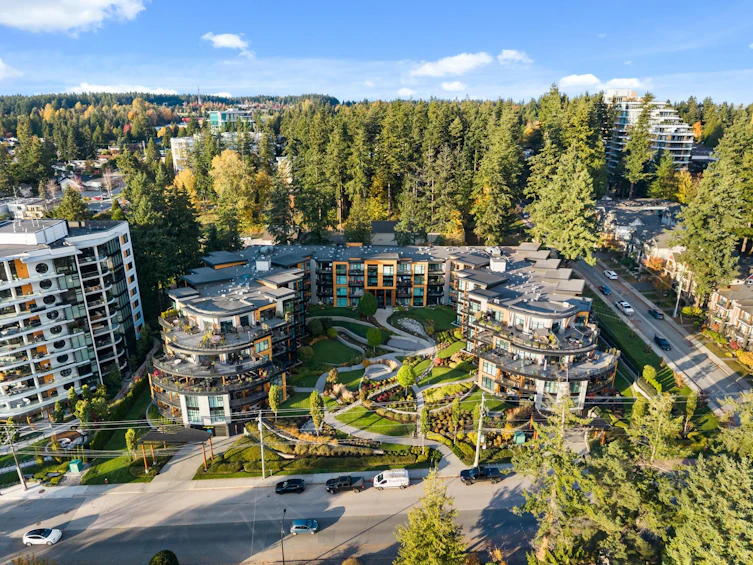 413-14855 Thrift Avenue, Surrey, BC, V4B 2J6 - 4