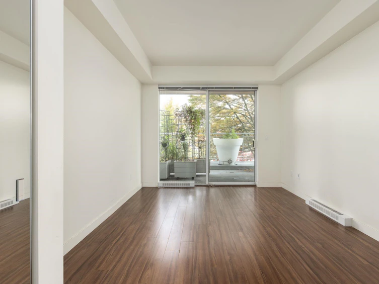 218-3333 Main Street, Vancouver, BC, V5V 3M8 - 10