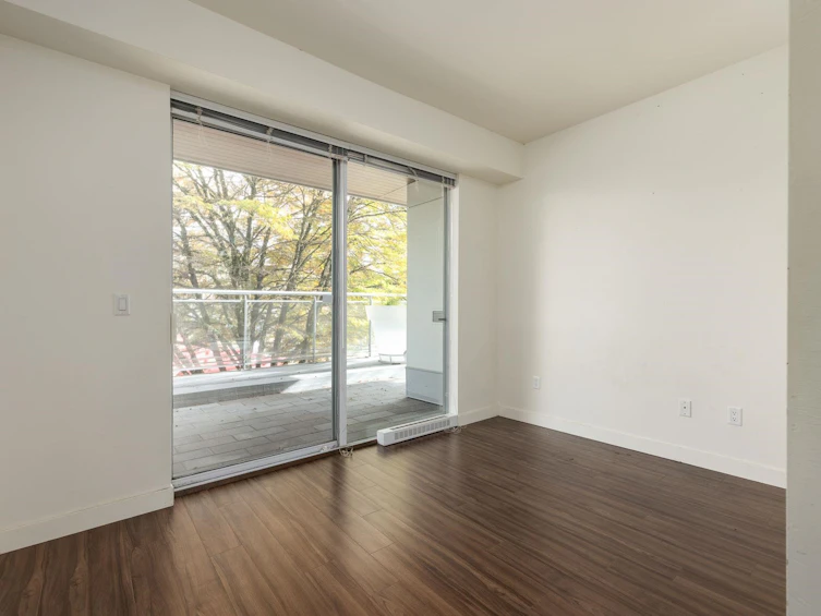 218-3333 Main Street, Vancouver, BC, V5V 3M8 - 6