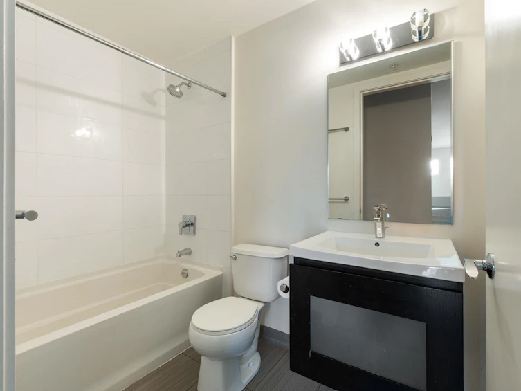 218-3333 Main Street, Vancouver, BC, V5V 3M8 - 13