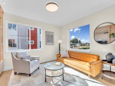 8-10392 240a Street - 5