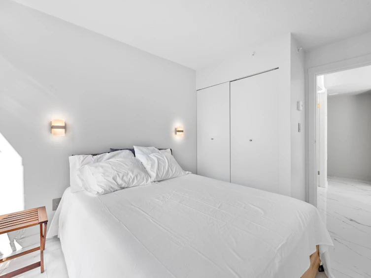 702-1188 Howe Street, Vancouver, BC, V6Z 2S8 - 16