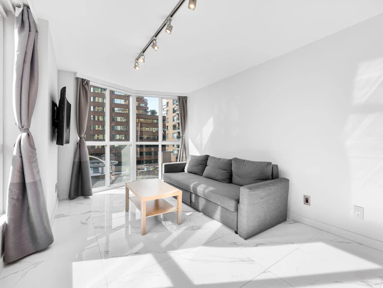 702-1188 Howe Street, Vancouver, BC, V6Z 2S8 - 7