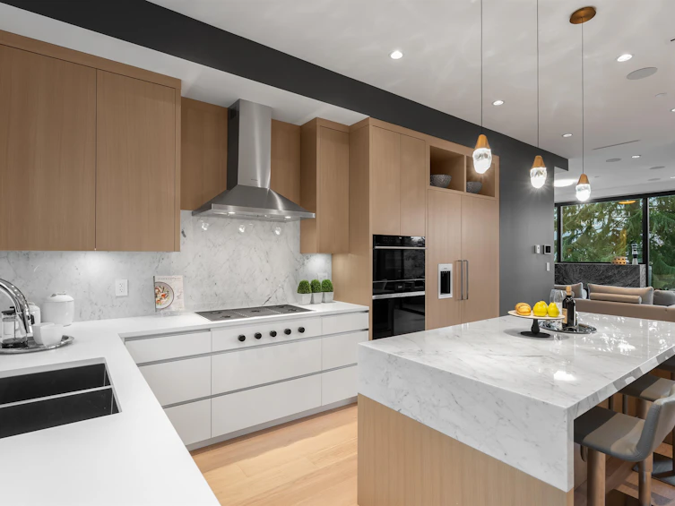 4346 Locarno Crescent, Vancouver, BC, V6R 1G3 - 4