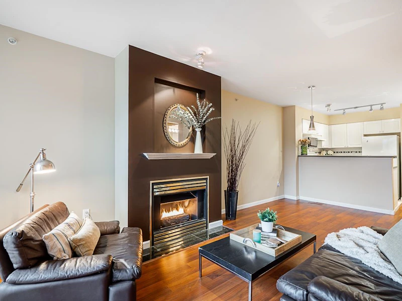 PH17 - 760 Kingsway Avenue, Vancouver BC V5V 3C1
