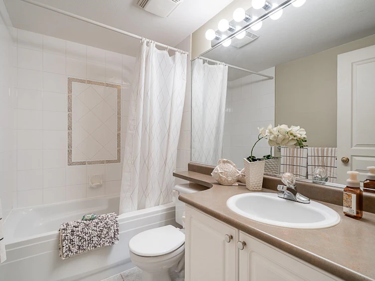 PH17-760 Kingsway, Vancouver, BC, V5V 3C1 - 22