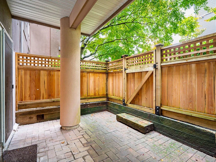 111-14981 101a Avenue, Surrey, BC, V3R 0T1 - 22