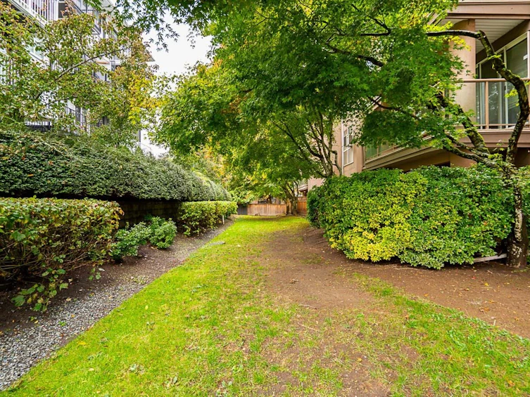 111-14981 101a Avenue, Surrey, BC, V3R 0T1 - 26