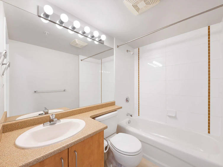 2410-5380 Oben Street, Vancouver, BC, V5R 6H7 - 22