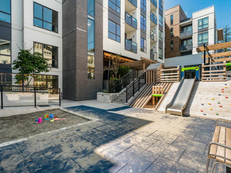 208-19577 65b Avenue, Surrey, BC, V4N 6Y3 - 38