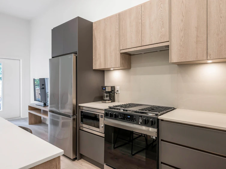 208-19577 65b Avenue, Surrey, BC, V4N 6Y3 - 12