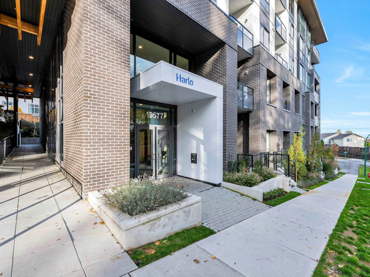 208-19577 65b Avenue, Surrey, BC, V4N 6Y3 - 39