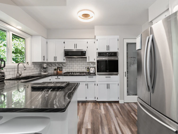 63777 Beech Avenue, Hope, BC, V0X 1L2 - 15