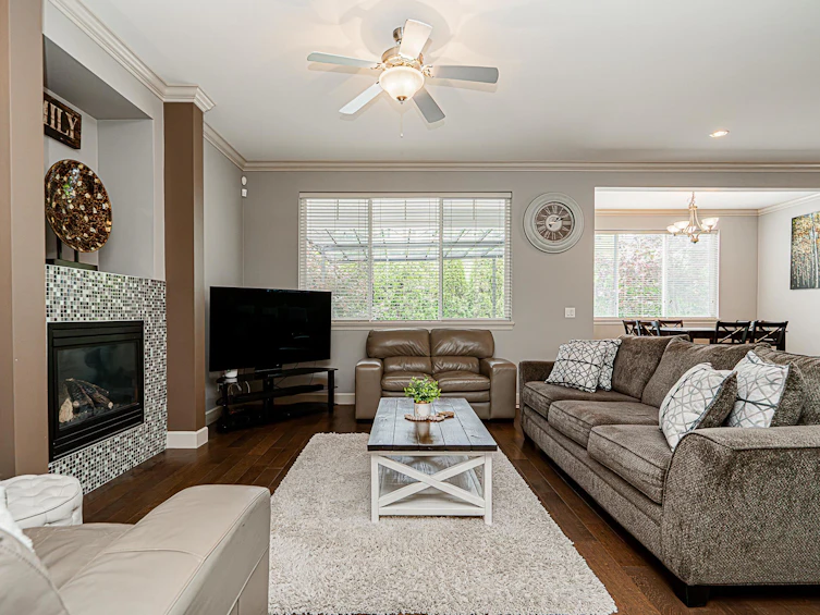 3387 Gislason Avenue, Coquitlam, BC, V3E 0C5 - 2