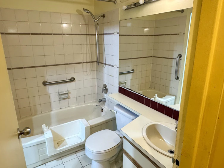 403-1010 Chilco Street, Vancouver, BC, V6G 2R6 - 4