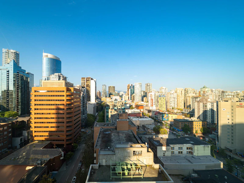 1808 - 1188 Howe Street, Vancouver BC V6Z 2S8