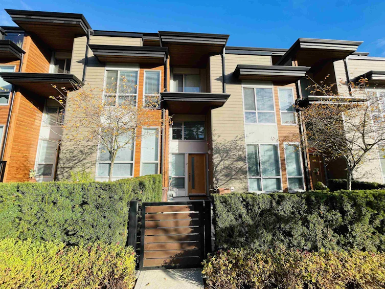 9-15775 Mountain View Drive, Surrey, BC, V3Z 0W7