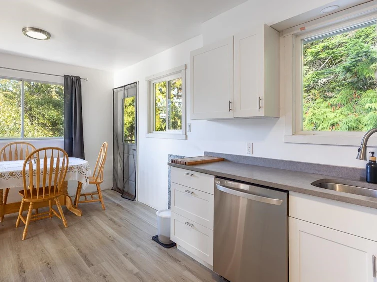 4843 Arthur Way, Pender Harbour Egmont, BC, V0N 2H1 - 10