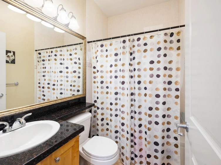 1930 Turner Street, Vancouver, BC, V5L 2A1 - 16