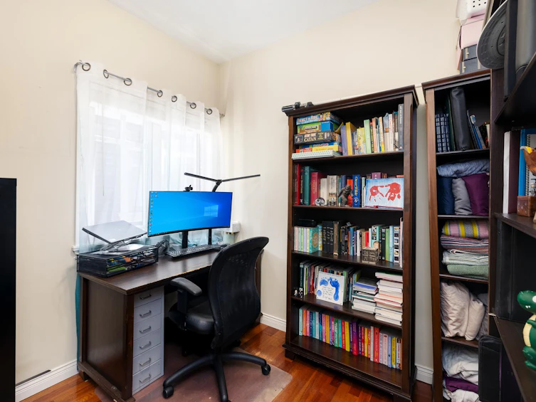 1930 Turner Street, Vancouver, BC, V5L 2A1 - 6