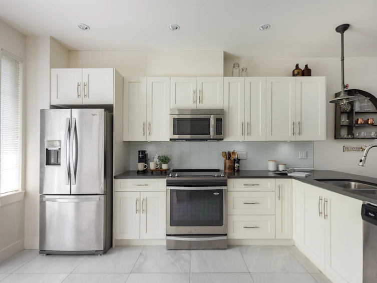 8-9989 240a Street, Maple Ridge, BC, V2W 1Z9 - 2