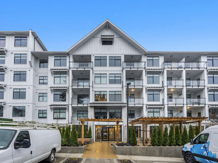 312-3317 148 Street, Surrey, BC, V4P 0H5
