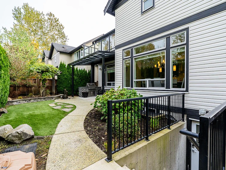 18105 67 Avenue, Surrey, BC, V3S 7H7 - 34