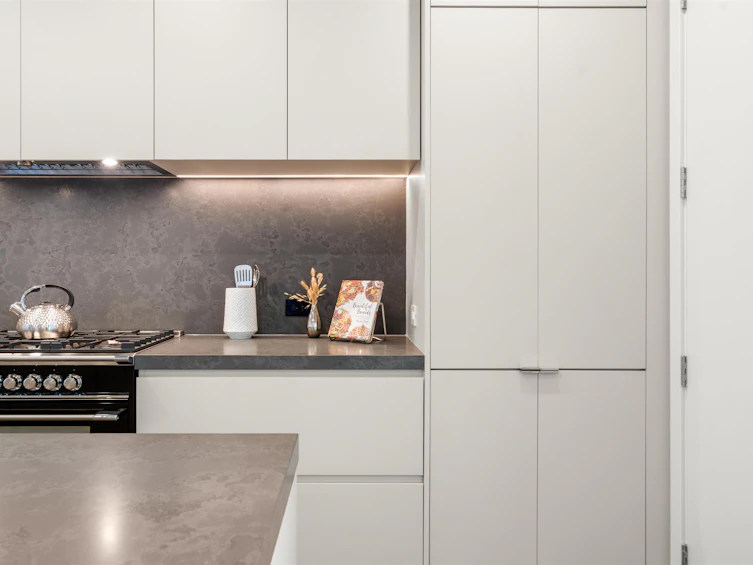 1-620 E 46th Avenue, Vancouver, BC, V5W 2A3 - 8