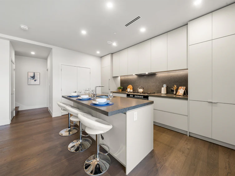 1-620 E 46th Avenue, Vancouver, BC, V5W 2A3 - 6