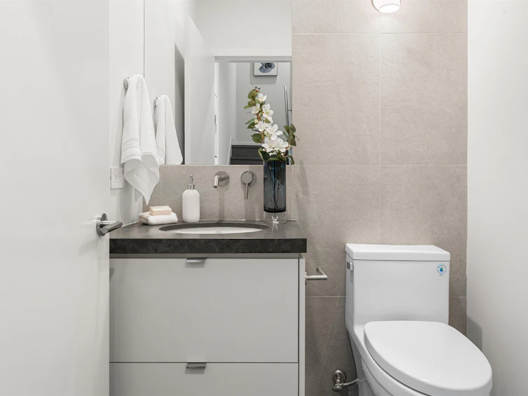 1-620 E 46th Avenue, Vancouver, BC, V5W 2A3 - 19