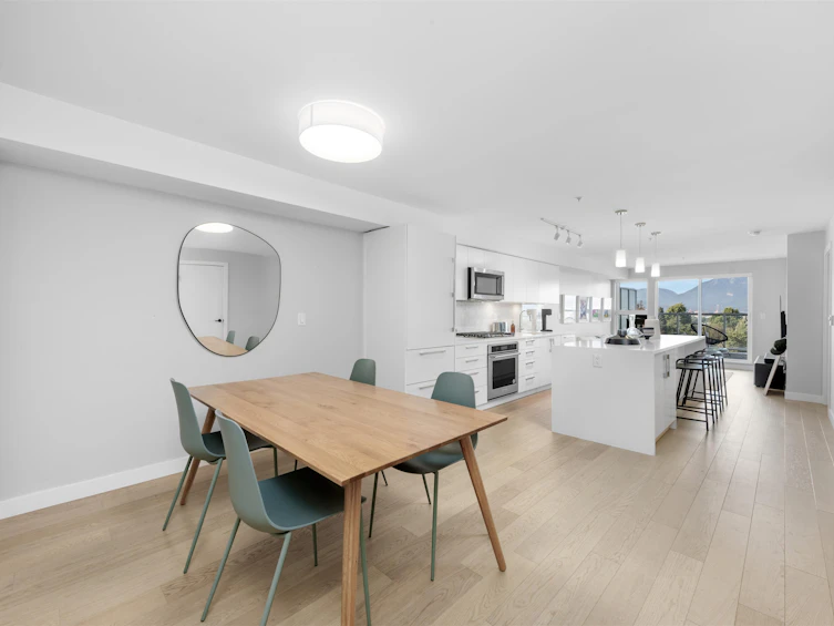 406-2508 Fraser Street, Vancouver, BC, V5T 3V4