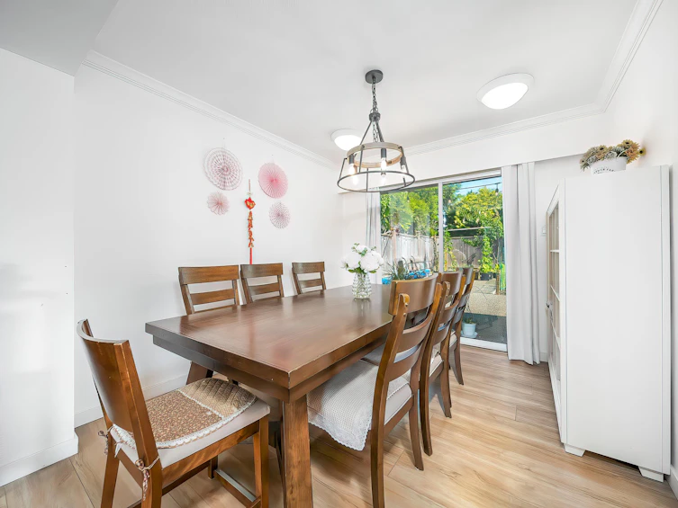 2011 Paulus Crescent, Burnaby, BC, V5A 2M2 - 9