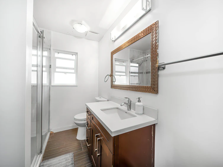 2011 Paulus Crescent, Burnaby, BC, V5A 2M2 - 15