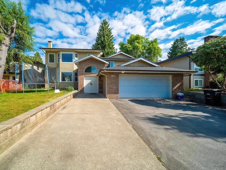 2011 Paulus Crescent, Burnaby, BC, V5A 2M2