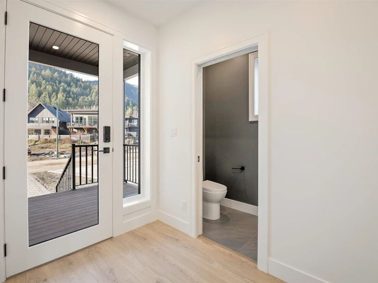 1013 Phare Crescent, Pemberton, BC, V0N 0A7 - 6