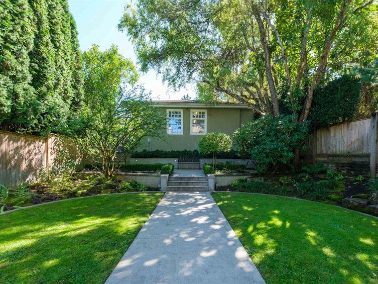 4650 W 2nd Avenue, Vancouver, BC, V6R 1L1 - 9