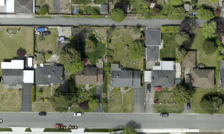 647 Ivy Avenue