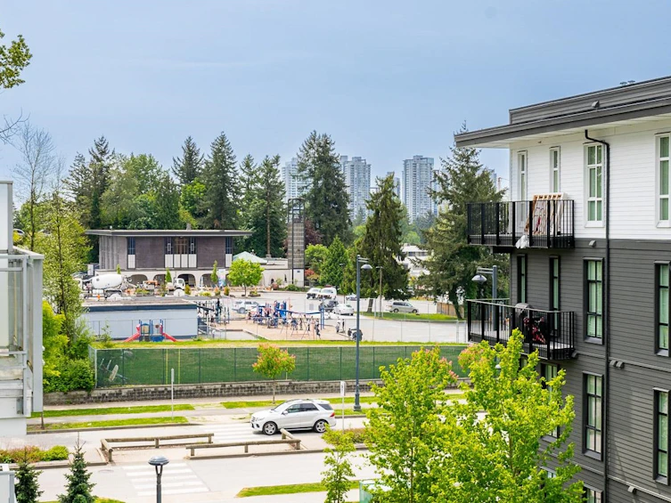 421-13963 105 Boulevard, Surrey, BC, V3T 0M9 - 21