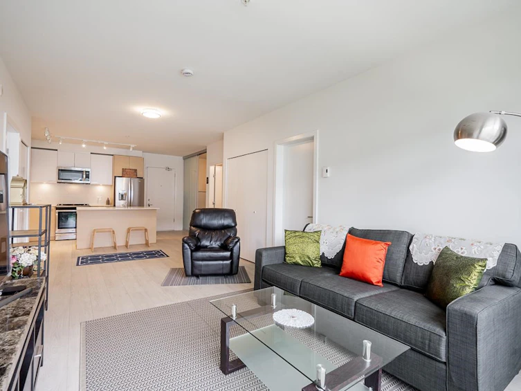 421-13963 105 Boulevard, Surrey, BC, V3T 0M9 - 3