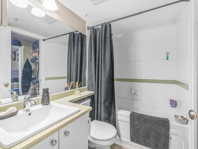 301-45561 Yale Road, Chilliwack, BC, V2P 0A8 - 15