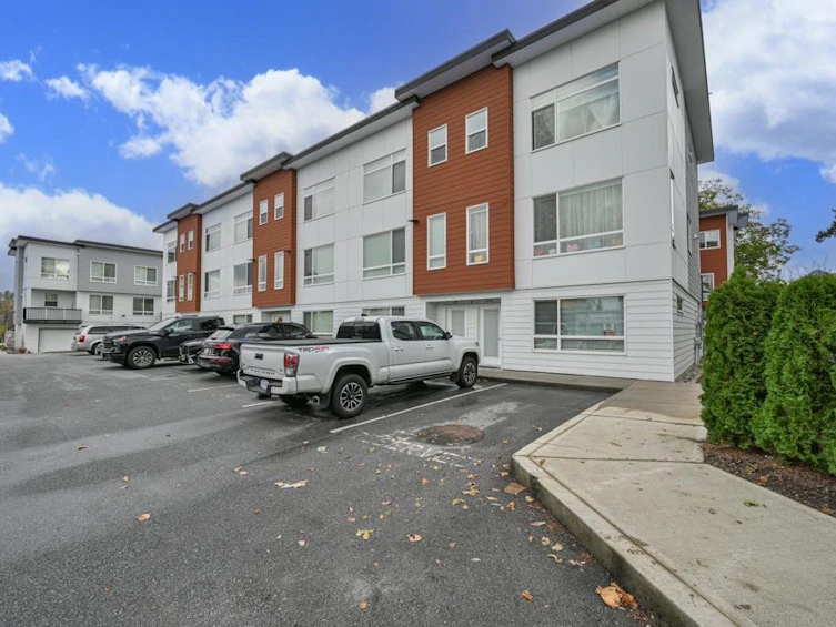 23-27640 Lantern Avenue, Abbotsford, BC, V4X 0C3