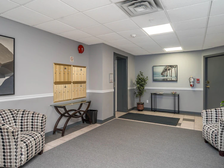 301-1440 George Street, Surrey, BC, V4B 4A3 - 5