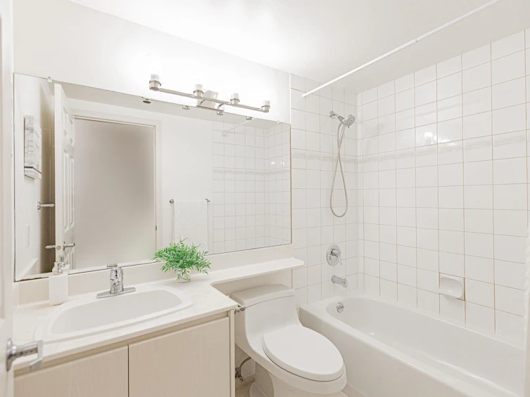 1206-8246 Lansdowne Road, Richmond, BC, V6X 3Y9 - 9